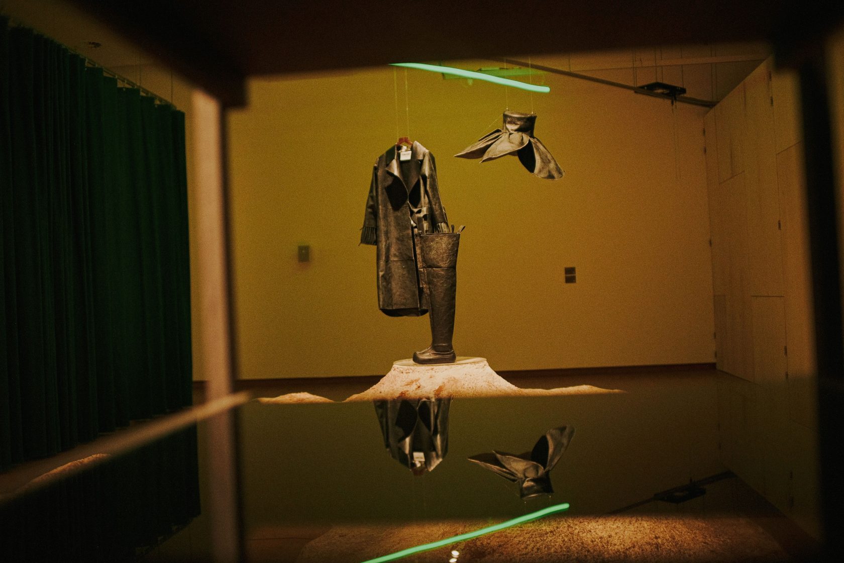 Grown head to toe outfit, 2023