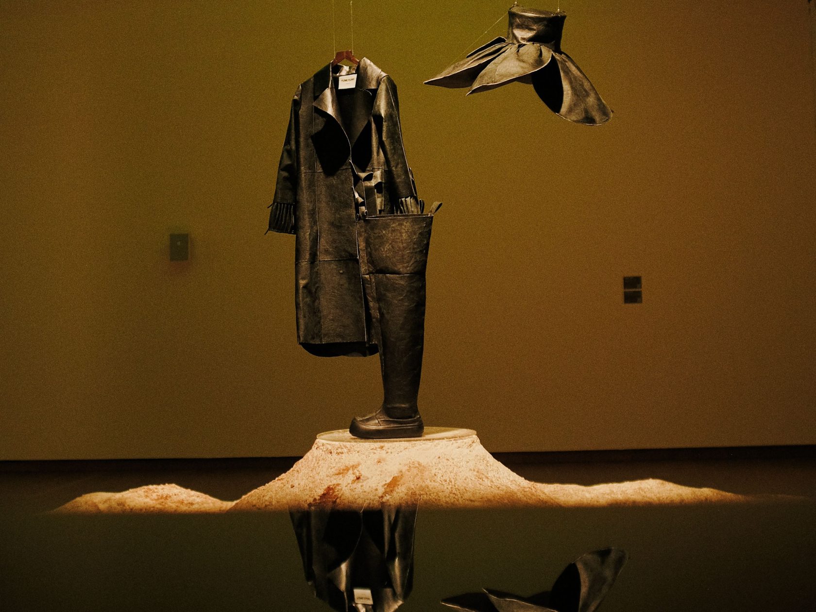 Grown head to toe outfit, 2023