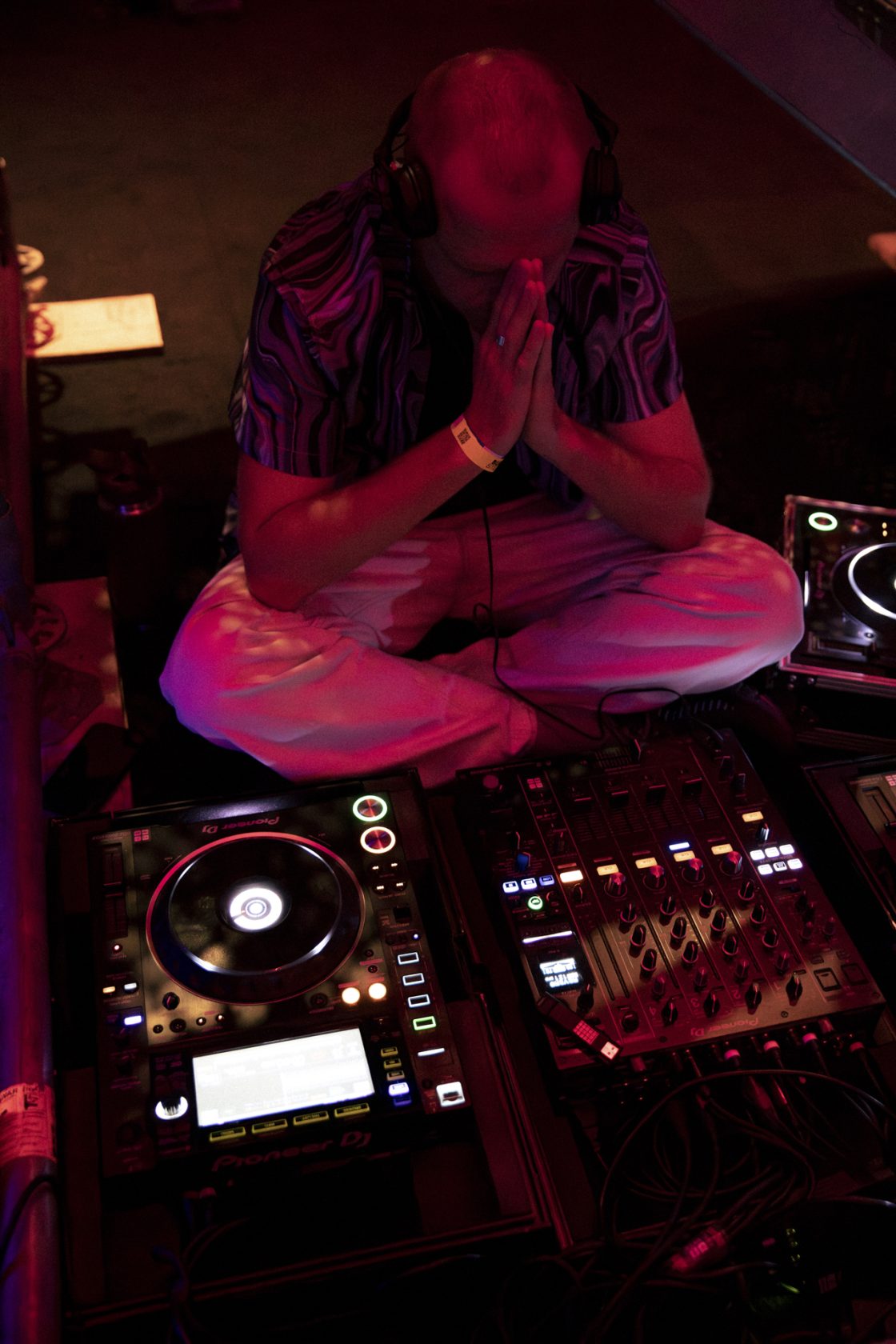 #81 Opening – The Belly of Momo